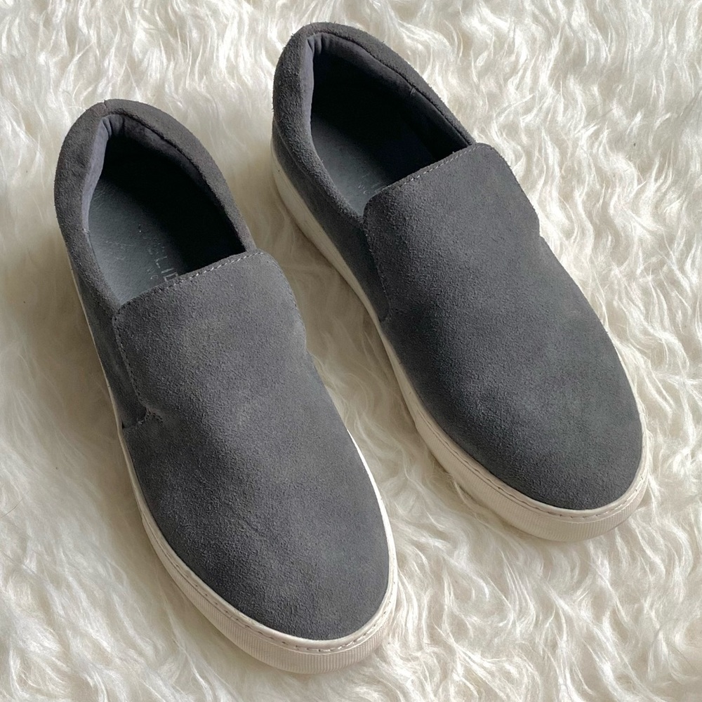 J Slides NYC Dark Grey Suede Slip On Sneakers, size 8